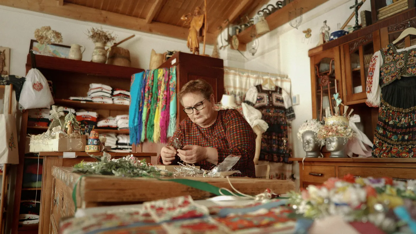 Workshop with folk costumes